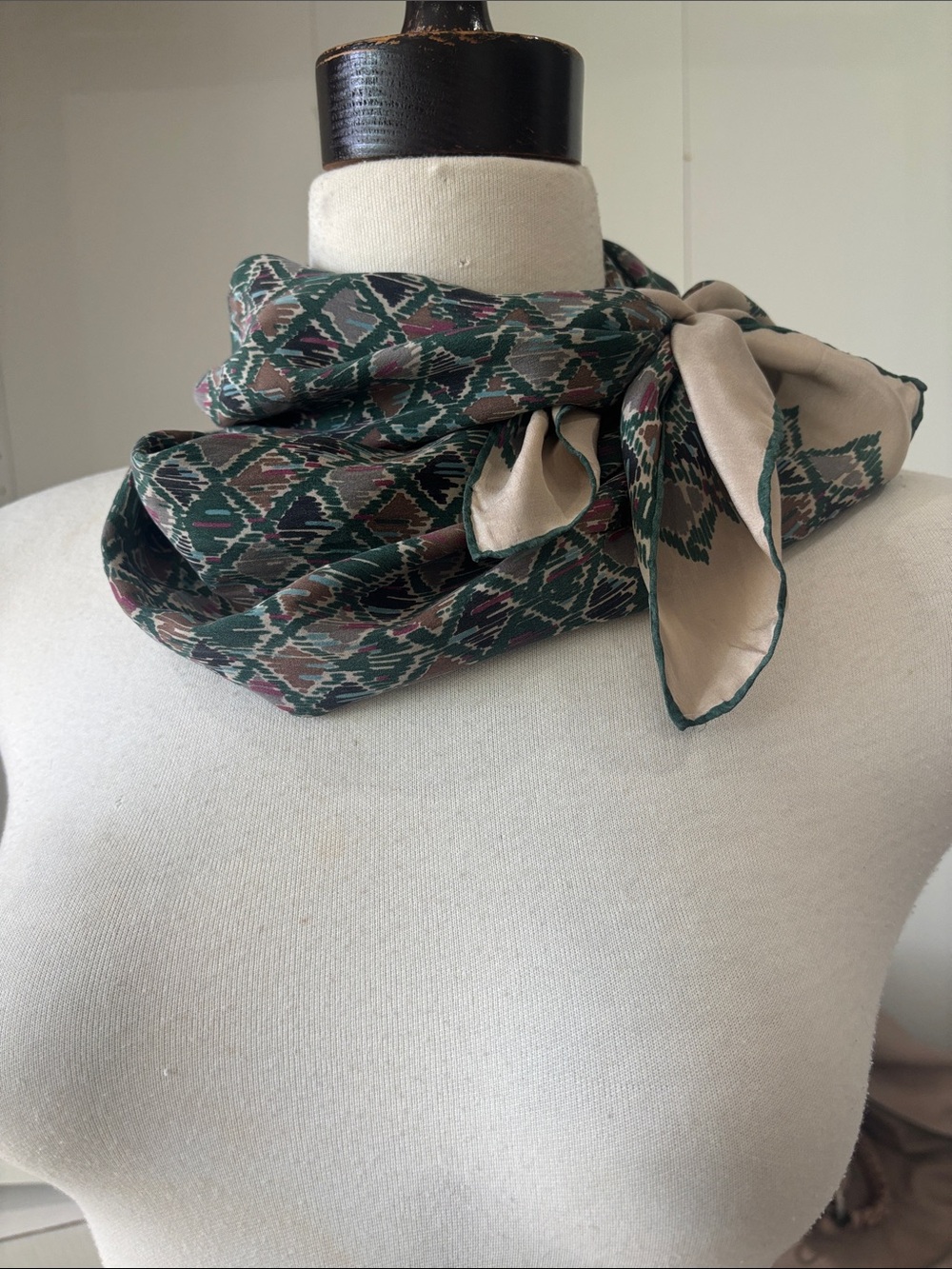 Silk-Feel Green and Beige Patterned Women's Scarf